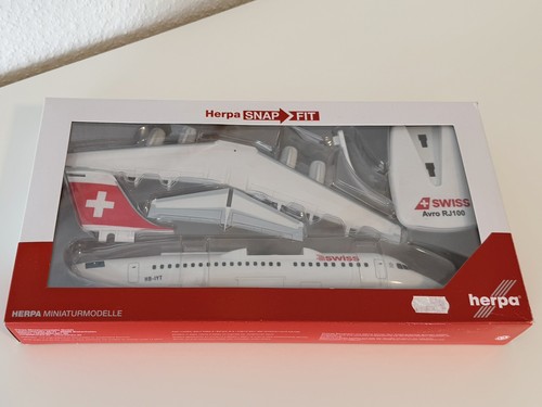100 swiss avro rj100 - 1:100,