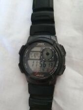 Casio 5 Alarms 10Year Battery WR 100 M Armbanduhr -World Time