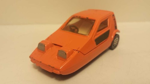 Corgi bond bug - corgi,