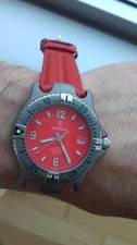 Festina 8802/6 Red Dial