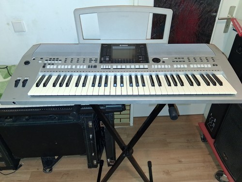 Yamaha psr s900 - psr,
