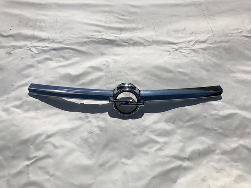 Neu emblem mit chromblende - neu,