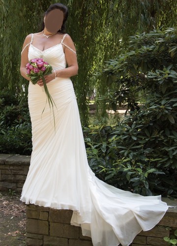 Pronovias barcelona designer - pronovias,