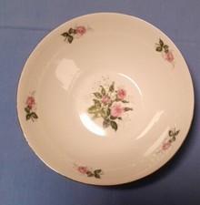 Porzellanschale Gebäck /  Obstschale Seltmann Weiden Bavaria W- Germany Rose rot