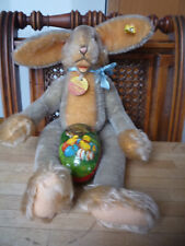 Fröhlicher Steiff Lulac Hase Original. ca. 1968 mit Fahne + Schild  (o. Osterei)
