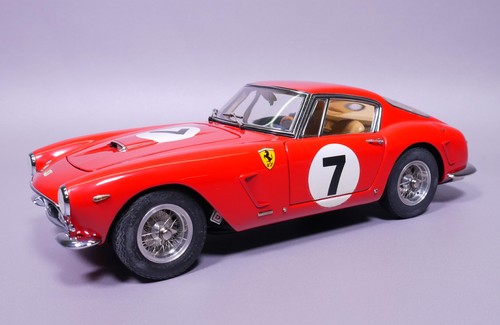 Cmc 046 ferrari 250 gt - 1:18,