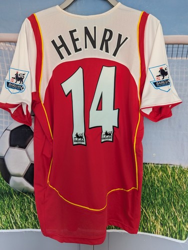 Arsenal 2004 2005 heim - 2005,