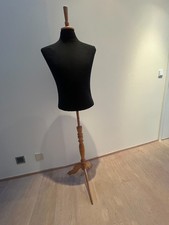Schneiderpuppe männlich, schwarz, circa 1,75m (verstellbar)