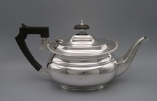 Teekanne - versilbert -