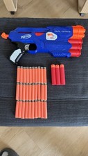 Nerf Dual-Strike von Hasbro mit Elite AccuStrike 30 Darts und 3 MEGA Darts