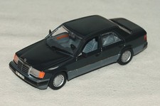 Minichamps 1:43 * Mercedes-Benz W124 260 E anthrazit grau metallic