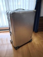 Rimowa Topas 82L Silver