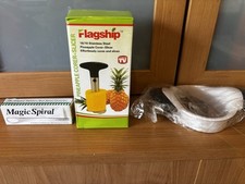 Küchenhelfer x3 - (Ananasentkerner & Melonenschneider & Stahlspirale Garnitur)