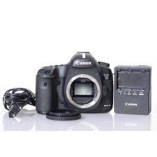 Canon EOS 5D III DSLR