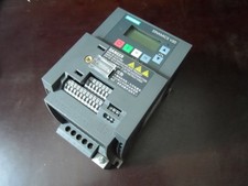 SIEMENS Sinamics V20 Frequenzumrichter 6SL3210-5BB21-5UV1