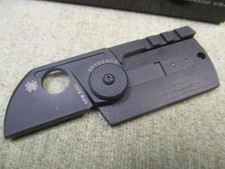 Spyderco Dog Tag Folder