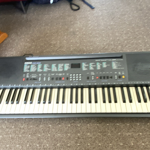 Yamaha psr 210 - yamaha, psr-210