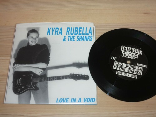 Kyra rubella the shanks - rubella,