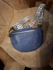 Umhängetasche Crossbody Bag