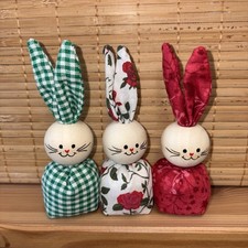 Set 3 Osterhasen mit von Hand