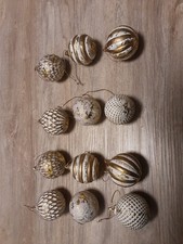 12 Keramik Kugeln Inkl Aufhänger, Weiß-gold