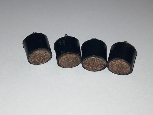 Gehäusefüße aus - 4,