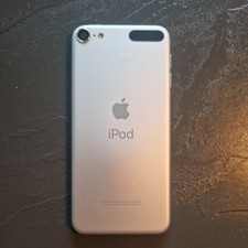 Apple iPod Touch (7. Generation) - Silber, 32GB