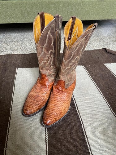 Tony lma texano - python, und