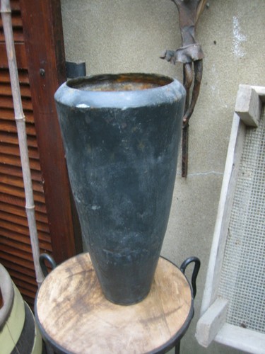 Alte eisenvase massiv - alte,