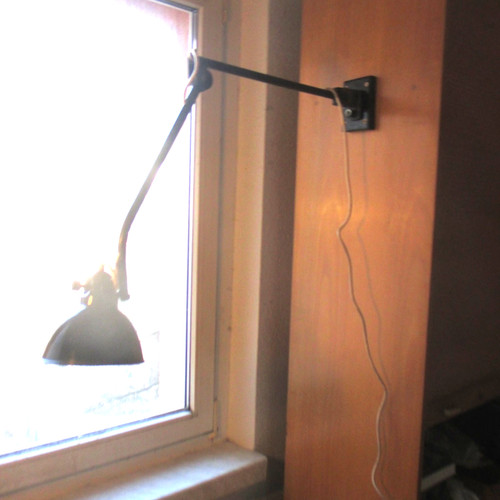 Wandlampe-Werkstattleuchte-Gel