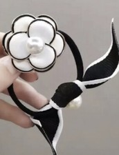 LUXUS HAARSCHMUCK KAMELIE