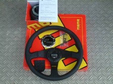  32er Momo Sportlenkrad +Momo