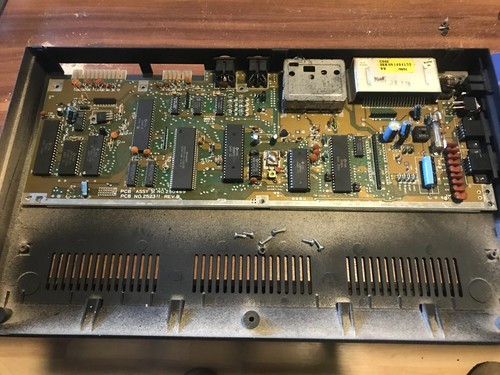 Commodore c64 mainboard assy - commodore,