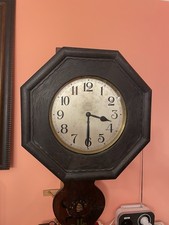 Wanduhr Regulator Jugendstil