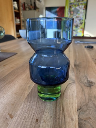 Blau grüne vase von - von, bo