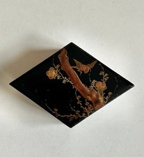 Japan Lackdos Deckeldose Lackmalerei Vogel und Baum Meiji um 1900