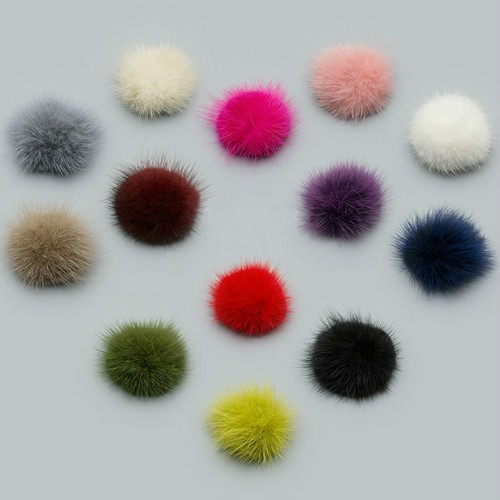 Paar nerz pelz pom - pom, schuhe