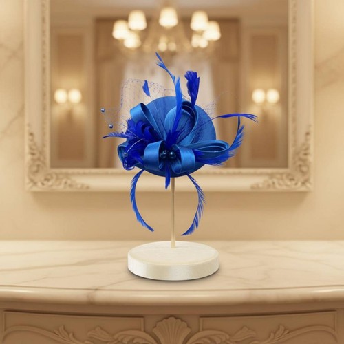 Fascinator mit federn und - mit,