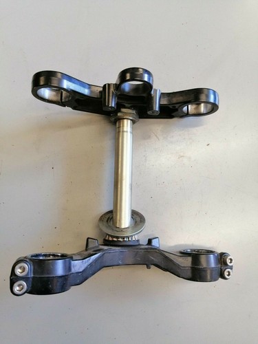 Triumph 600 gabelbrücke - triumph, tt