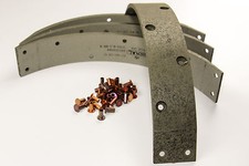 Unimog Bremsbelag Bremsbeläge 4x Stück  6 mm U70200-U2010-U401-U411 alte Achse
