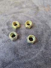 4 Radmuttern Trabant 601