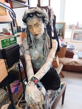 Lebensgroße Figuren 