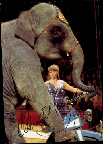 Foto direktorin der - der, zirkus