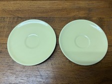 2 Unterteller gelb pastell