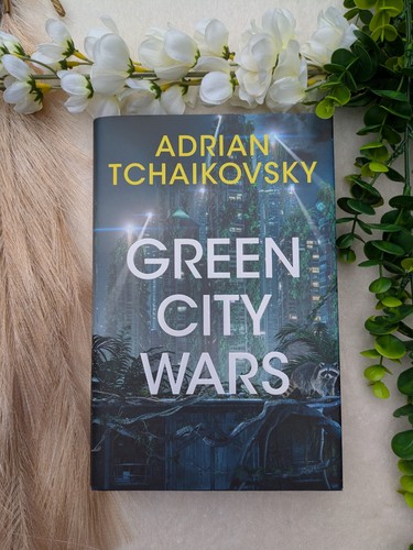 Green city wars adrian - city,