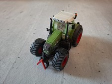 Traktor Fendt 718 Vario, grün, Dach weiß, 1:32, Siku, 3263