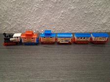 ü ei spielzeug Zirkuszug