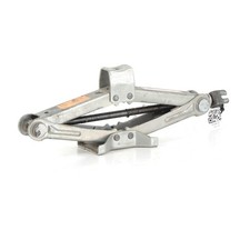 Wagenheber - Nissan PICK-UP