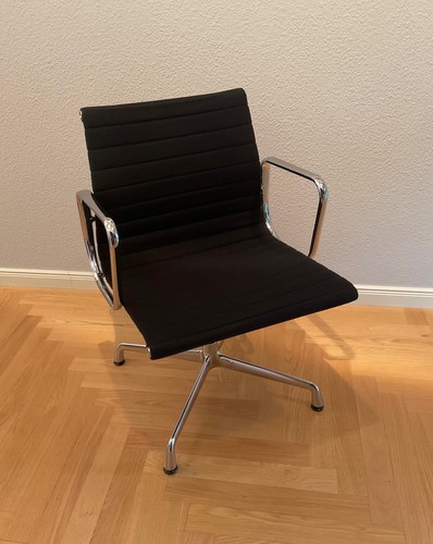 Vitra aluminium chair - aluminium, ea