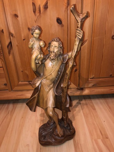 Handgeschnitzte holzstatue - handgeschnitzte,
